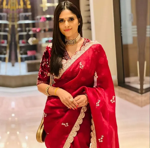 Red_CHERRY_RED_KHADI_ORGANZA_EMBROIDERED_SAREE